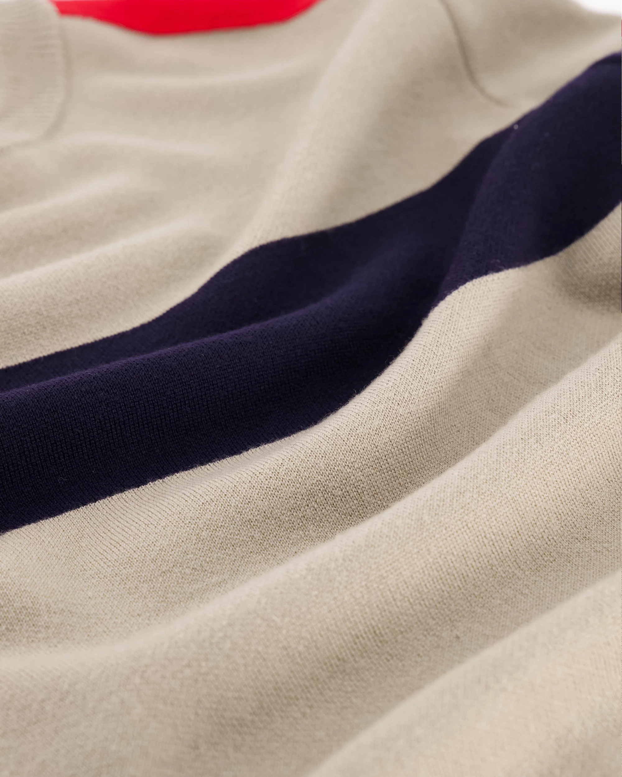 BEIGE/NAVY MEN'S RACING PULLOVER - Image 21